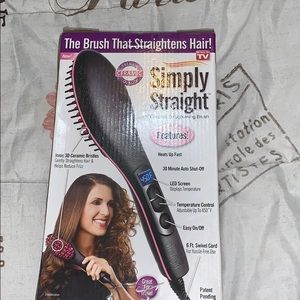 Brush straightener